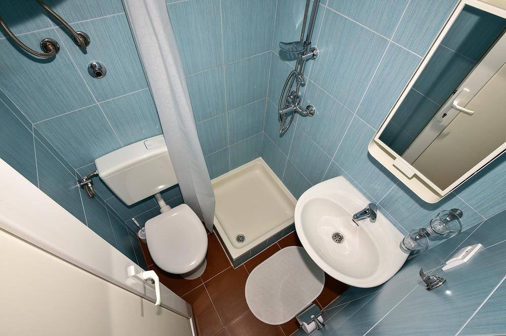 Apartment Borna Makarska Ngoại thất bức ảnh