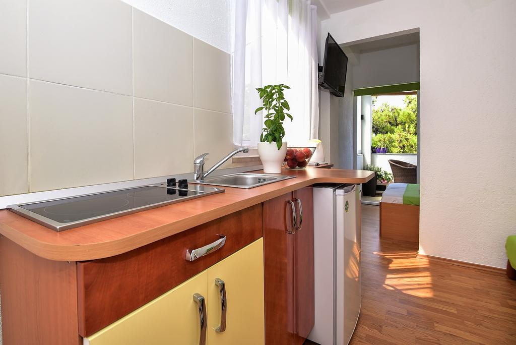 Apartment Borna Makarska Ngoại thất bức ảnh